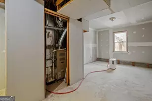 320 St Simon's Cove, Lawrenceville, GA 30044 - Photo 35