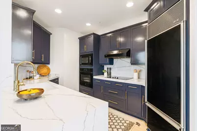2828 Peachtree Road NW #1401, Atlanta, GA 30305 - Photo 27