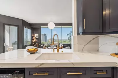 2828 Peachtree Road NW #1401, Atlanta, GA 30305 - Photo 29