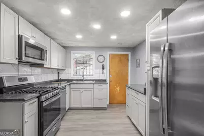 917 Porter Street, Savannah, GA 31415 - Photo 13