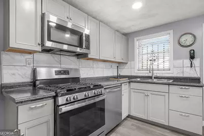 917 Porter Street, Savannah, GA 31415 - Photo 15