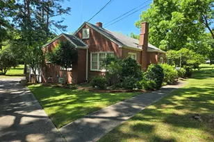 909 Thomaston St, Barnesville, GA 30204 - Photo 3