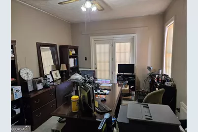 909 Thomaston Street, Barnesville, GA 30204 - Photo 19