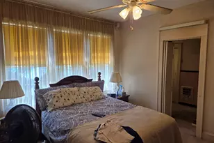 909 Thomaston St, Barnesville, GA 30204 - Photo 21
