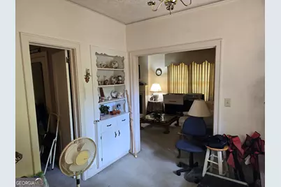 909 Thomaston Street, Barnesville, GA 30204 - Photo 11