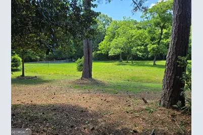 909 Thomaston Street, Barnesville, GA 30204 - Photo 7