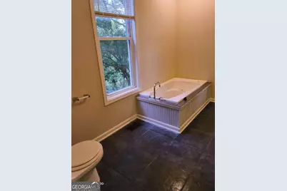 2001 Merle Circle, Decatur, GA 30032 - Photo 9