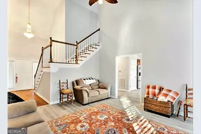 564 Edgefield Way, Macon, GA 31210 - Photo 5