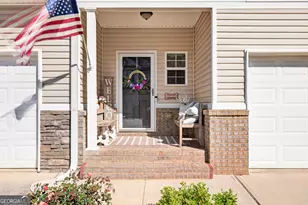 4668 Beacon Ridge Ln, Flowery Branch, GA 30542 - Photo 5