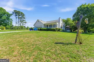 800 Lodgeview Dr, Bethlehem, GA 30620 - Photo 3