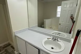 465 Eagles Crossing Cir, Riverdale, GA 30274 - Photo 5