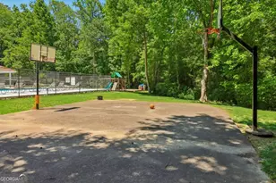 2270 Rushmore Dr, Marietta, GA 30062 - Photo 35