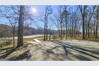 519 Bluewater Bay Drive, Macon, GA 31220 - Photo 11
