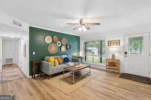 2530 Rolling View Dr SE, Smyrna, GA 30080 - Photo 5