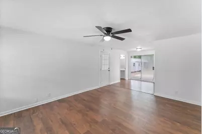 322 W Whatley Street, Pooler, GA 31322 - Photo 5