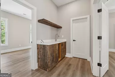 6029 Wellington Avenue, Gainesville, GA 30506 - Photo 13