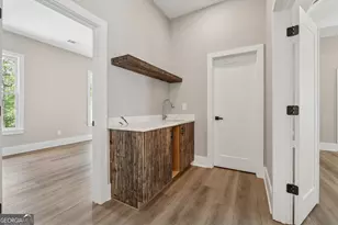 6029 Wellington Ave, Gainesville, GA 30506 - Photo 13