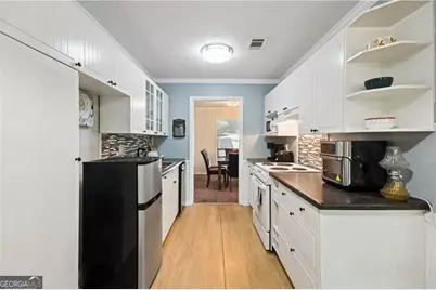 8740 Roswell Road #4A, Atlanta, GA 30350 - Photo 19