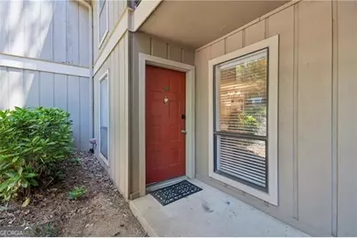 8740 Roswell Road #4A, Atlanta, GA 30350 - Photo 5