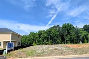 202 Chaucer Ln, Carrollton, GA 30117 - Photo 1