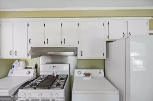 2418 Tredway Dr, Macon, GA 31211 - Photo 3