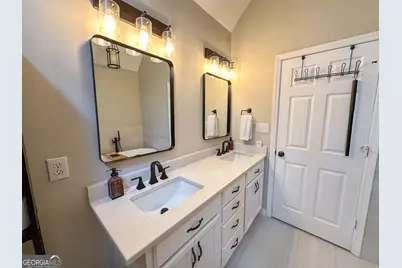 64 Manchester Drive, Newnan, GA 30265 - Photo 33