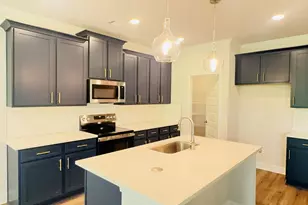 5665 Overview Dr, Flowery Branch, GA 30542 - Photo 9