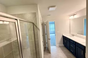 5665 Overview Dr, Flowery Branch, GA 30542 - Photo 17