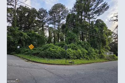 93 Finch Drive SE, Atlanta, GA 30315 - Photo 1