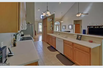 52 Breton Highlands Court, Clayton, GA 30525 - Photo 11
