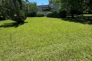 448 Rs Brigmond Rd, Douglas, GA 31533 - Photo 5