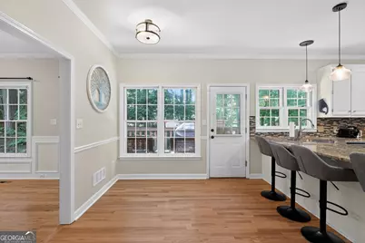 1227 Camden Hunt Drive, Lawrenceville, GA 30043 - Photo 15