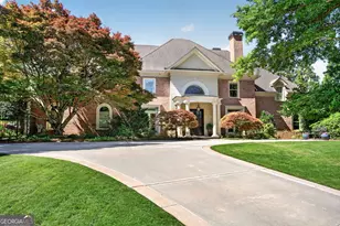 740 Riley Pl, Sandy Springs, GA 30327 - Photo 5