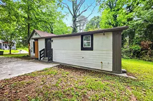 2977 5th St SW, Atlanta, GA 30315 - Photo 3