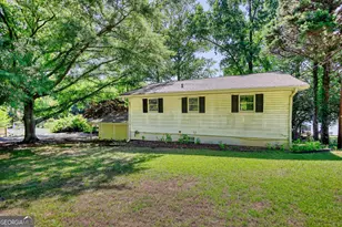 2286 NE E Lake Dr, Conyers, GA 30012 - Photo 15