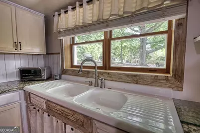 2286 NE E Lake Drive, Conyers, GA 30012 - Photo 35