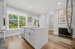 166 Vanira Ave SE, Atlanta, GA 30315 - Photo 13
