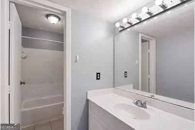 1204 Ashborough Terrace SE #E, Marietta, GA 30067 - Photo 17