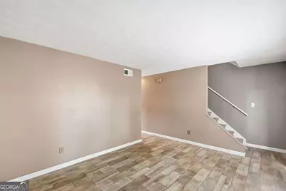 1204 Ashborough Terrace SE #E, Marietta, GA 30067 - Photo 3
