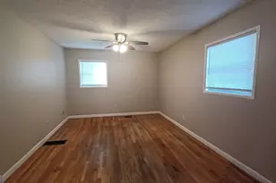 6690 Willow Twig Rd, Riverdale, GA 30274 - Photo 5