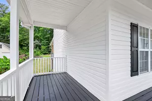 190 Chesterfield Dr, Newnan, GA 30265 - Photo 5