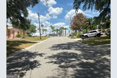 2103 E Howell Street, Tampa, FL 33610 - Photo 7