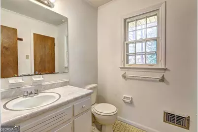 3635 Las Olas Drive, South Fulton, GA 30349 - Photo 9