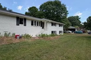 157 Jennifer Ln NW, Lilburn, GA 30047 - Photo 5