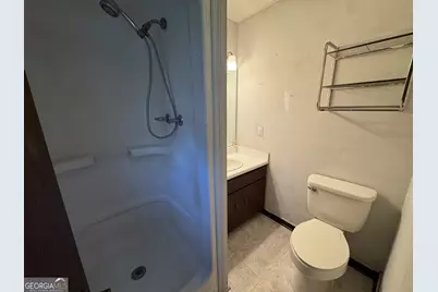 420 Wilson Avenue, Lyons, GA 30436 - Photo 5