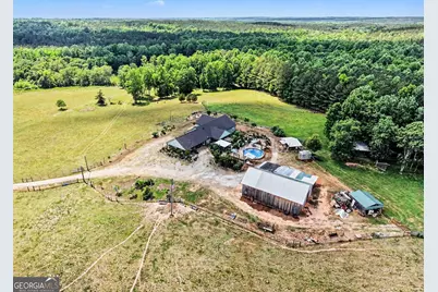 8715 Forrest Road, Grantville, GA 30220 - Photo 13