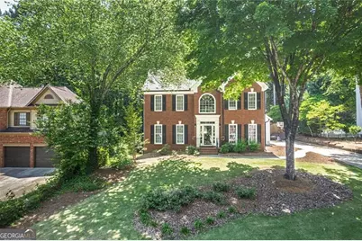 2562 Forest Meadow Lane, Lawrenceville, GA 30043 - Photo 3