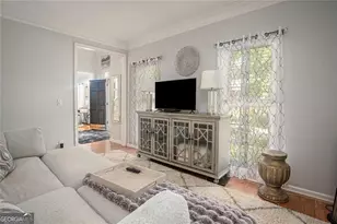 2562 Forest Meadow Ln, Lawrenceville, GA 30043 - Photo 21