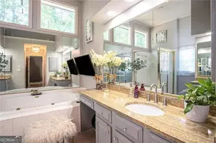 2562 Forest Meadow Ln, Lawrenceville, GA 30043 - Photo 37