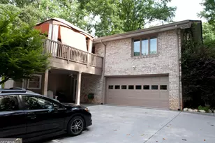 2469 Circlewood Rd NE, Atlanta, GA 30345 - Photo 5